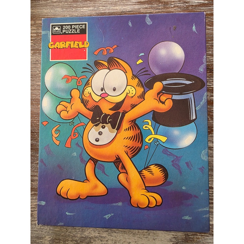 Vintage Garfield 200 Piece Jigsaw Puzzle Golden 4860 Magician Cat 1978 Retro